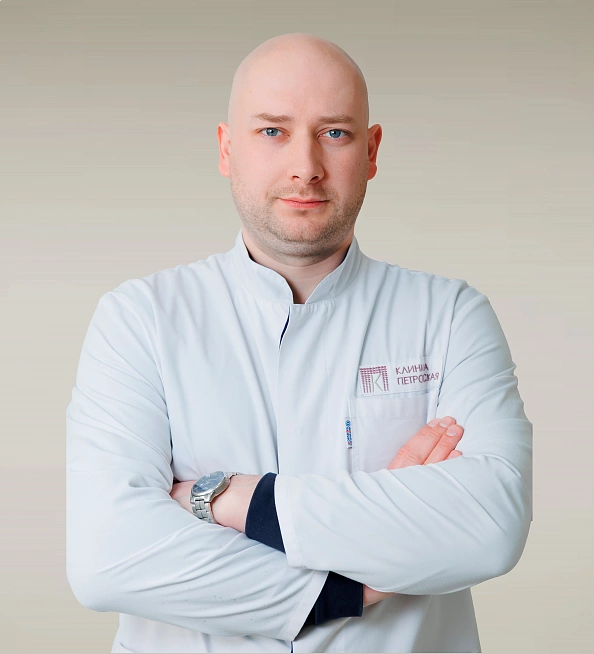 Врач-травматолог-ортопед Рыбников Александр Олегович